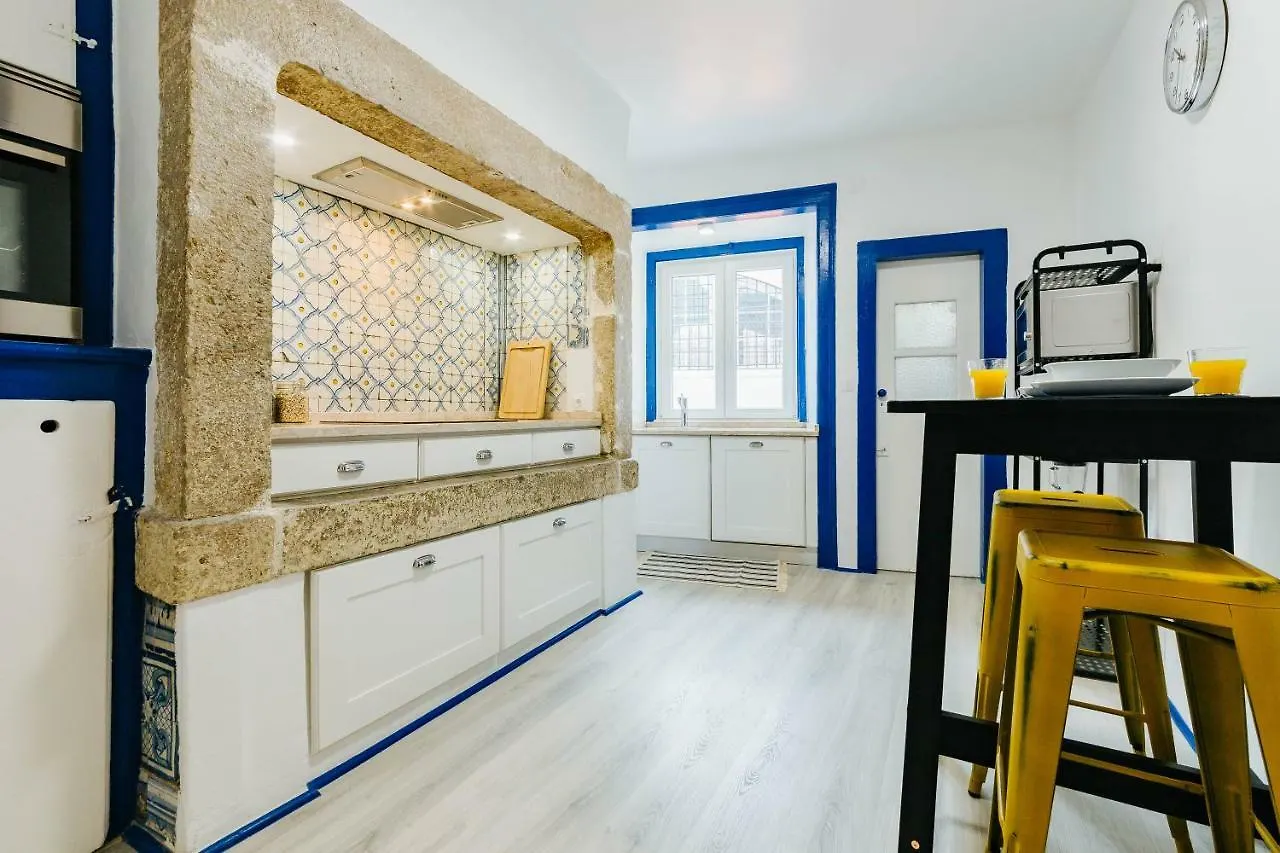 Your Second Home In Chiado Lisbon Apartment
